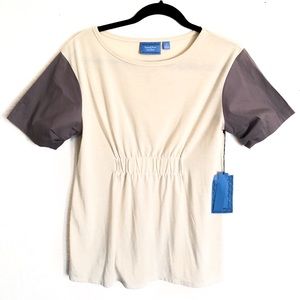 Simply Vera Wang cream top gray fitted sleeves